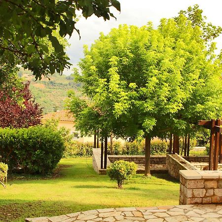 Ilakia Aparthotel Tholon Exterior photo
