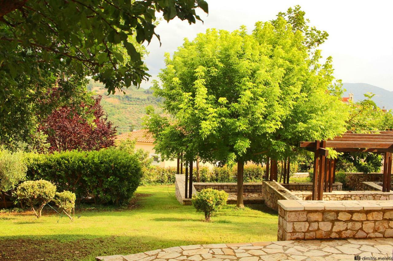 Ilakia Aparthotel Tholon Exterior photo