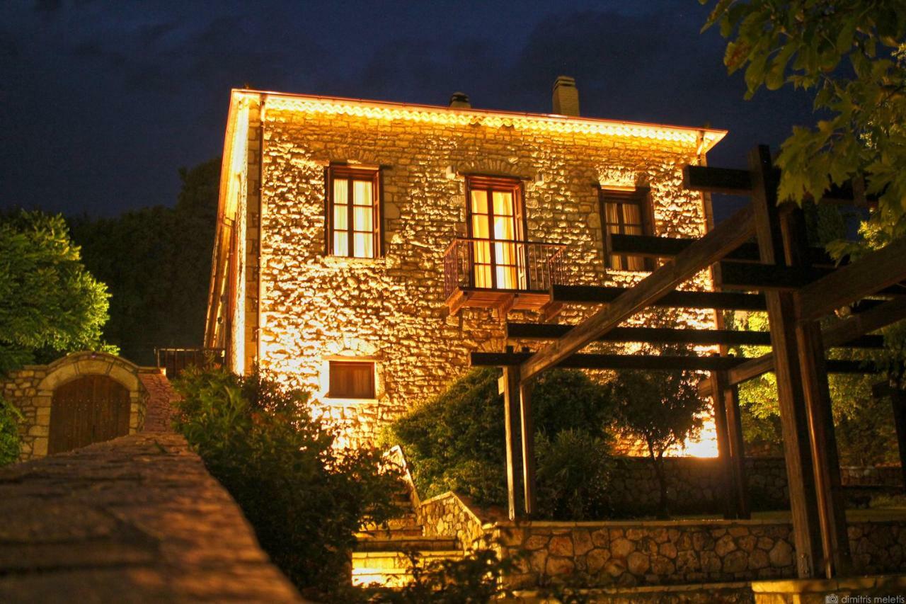 Ilakia Aparthotel Tholon Exterior photo